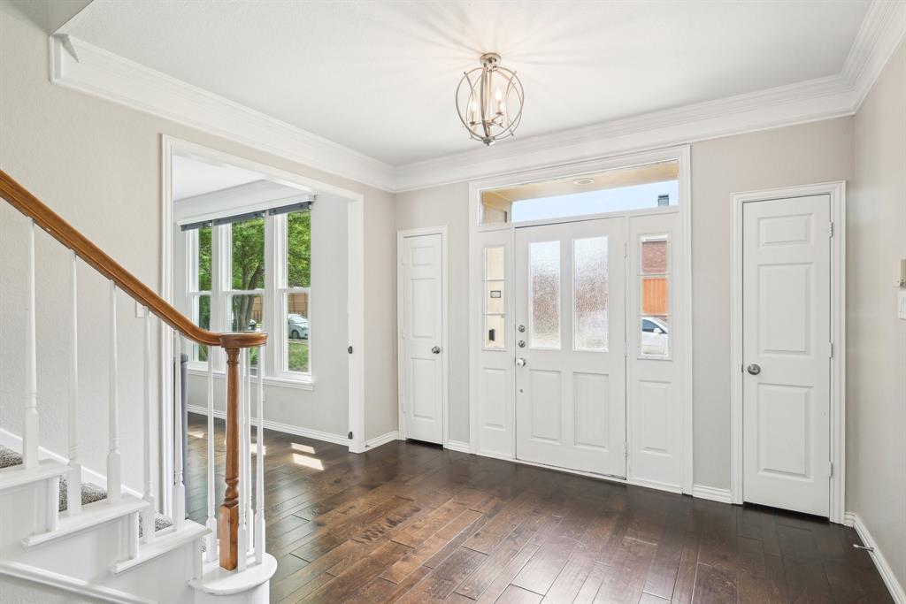 7812 Alderwood Place