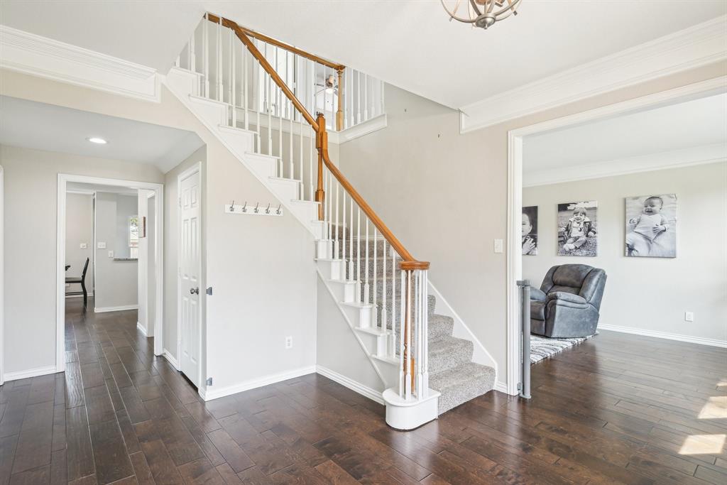 7812 Alderwood Place