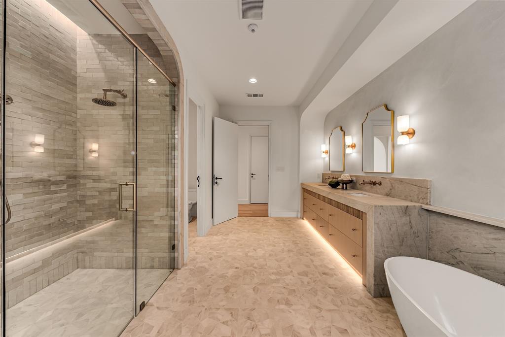 Walnut Hill Manor - Residential