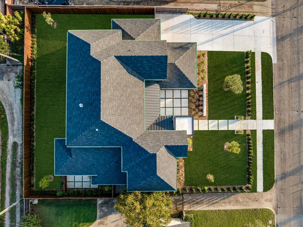Walnut Hill Manor - Residential