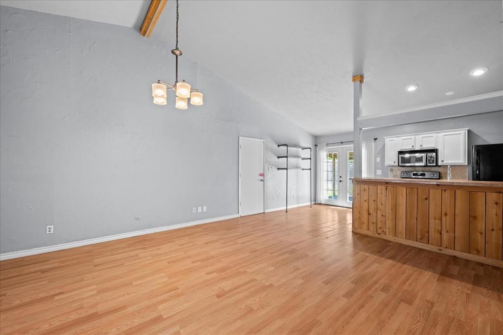 South Lake 3 - Residential