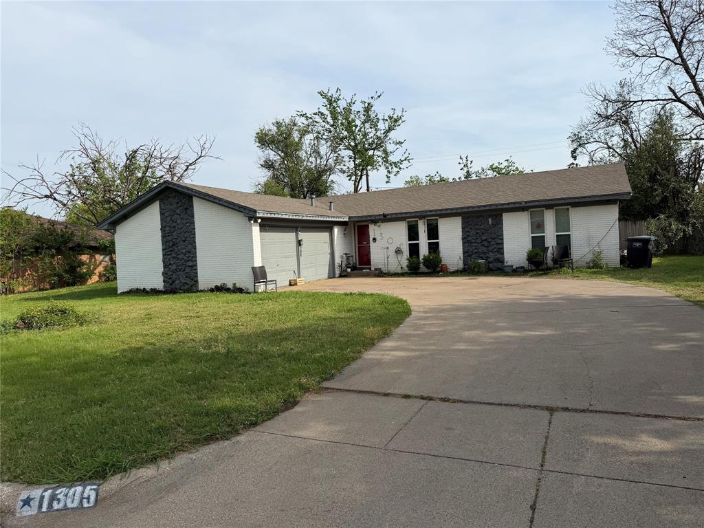 1305 Pinehurst Drive