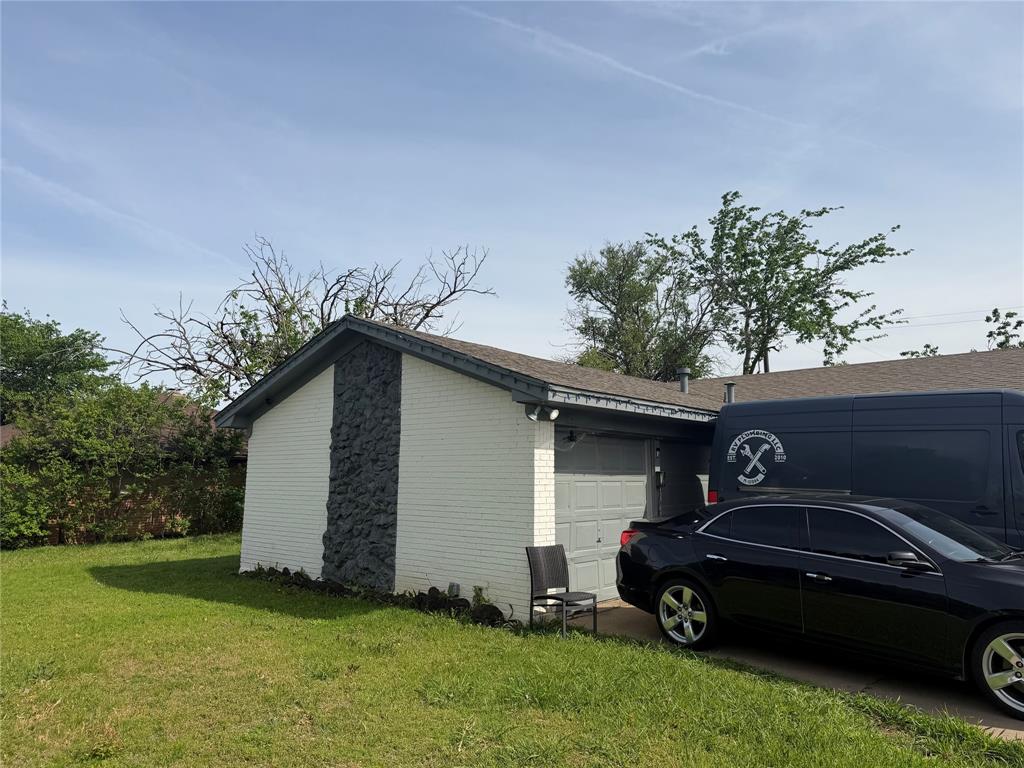 1305 Pinehurst Drive