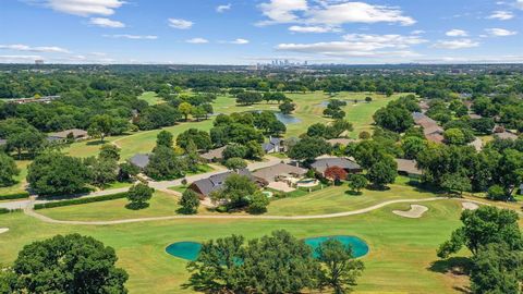 A home in Benbrook