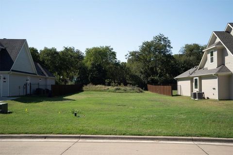 208 Village Way Argyle TX 76226