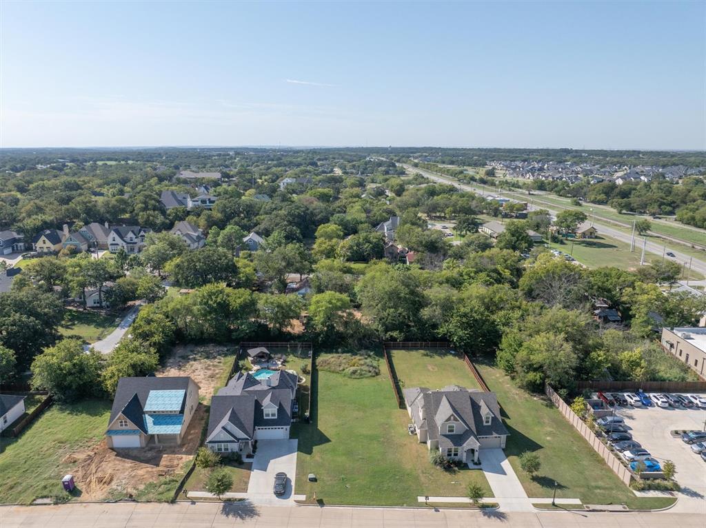 208 Village Way