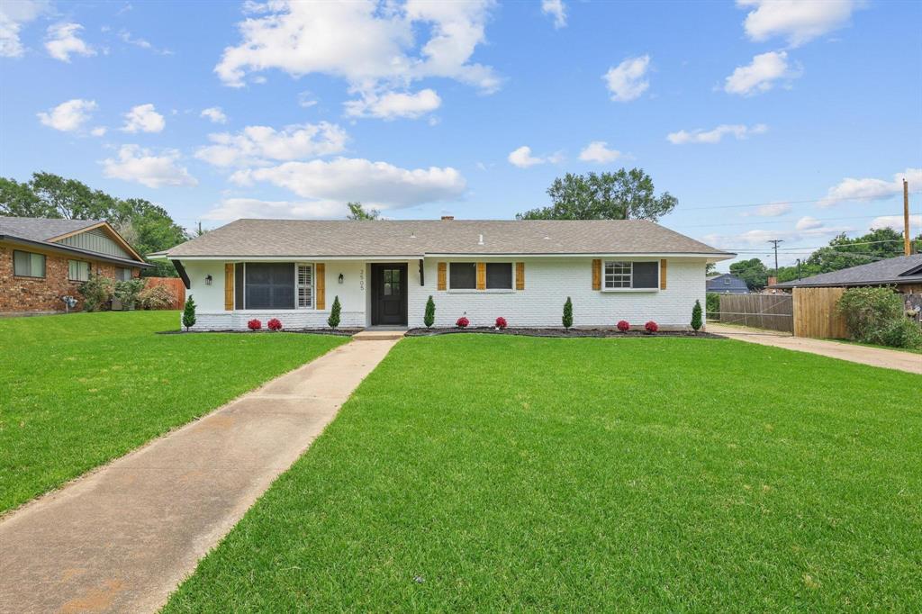 2505 Meadows Lane
