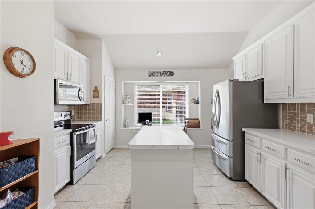8720 Lariat Circle