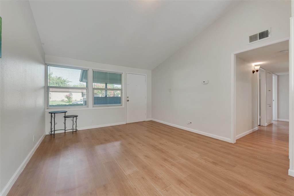 2403 Briarwood Lane