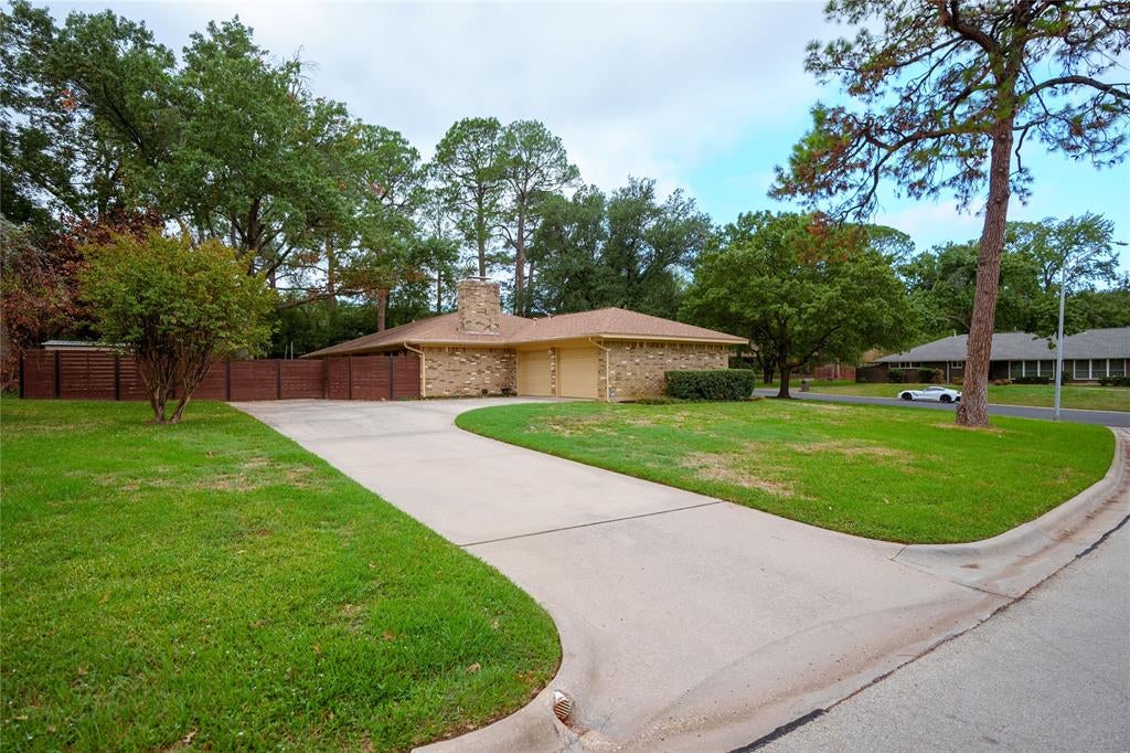 213 Pennsylvania Drive