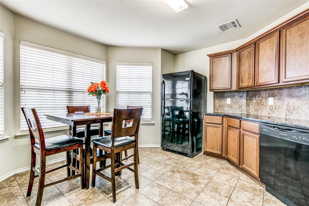 1774 Pioneer Way
