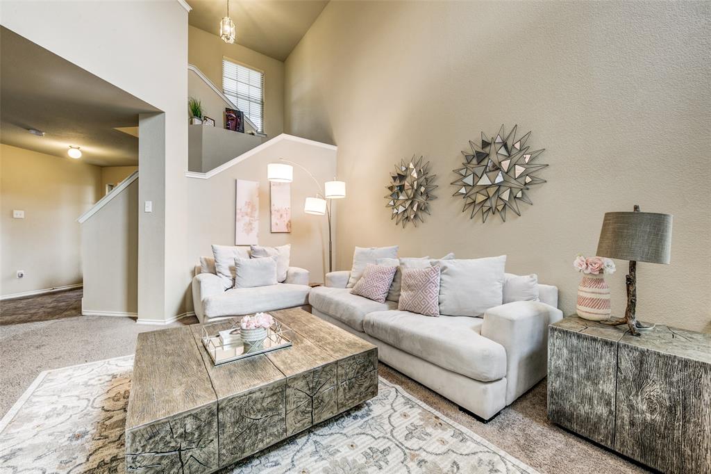 1774 Pioneer Way