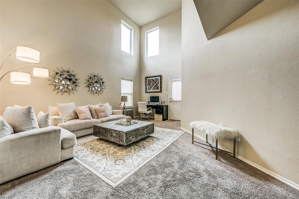 1774 Pioneer Way