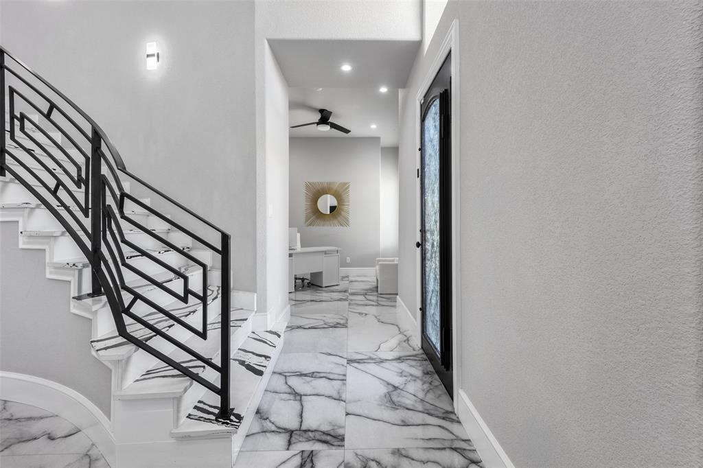 7281 Waters Edge Drive