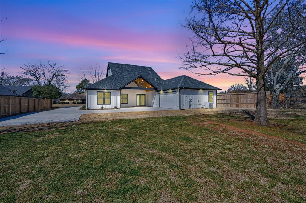 3201 Anthony Drive