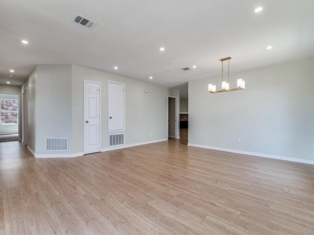 1534 Greenbrook Drive