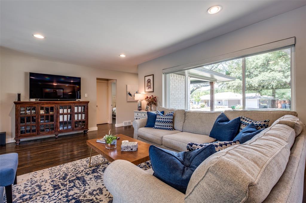 6556 Highgate Lane