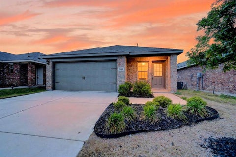 Photo of 2108 Bailer Way, Royse City, TX 75189 (MLS # 21391997)