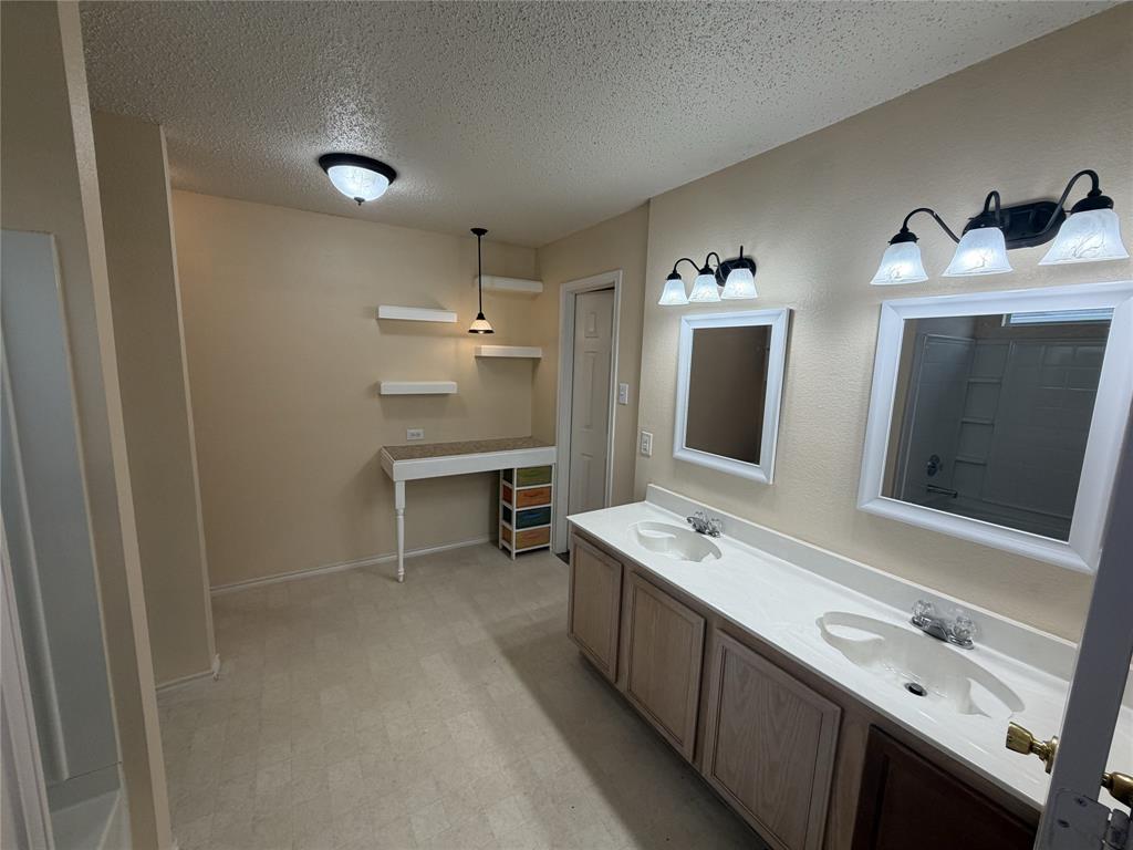 Harriet Creek Ranch Ph 1 - Residential