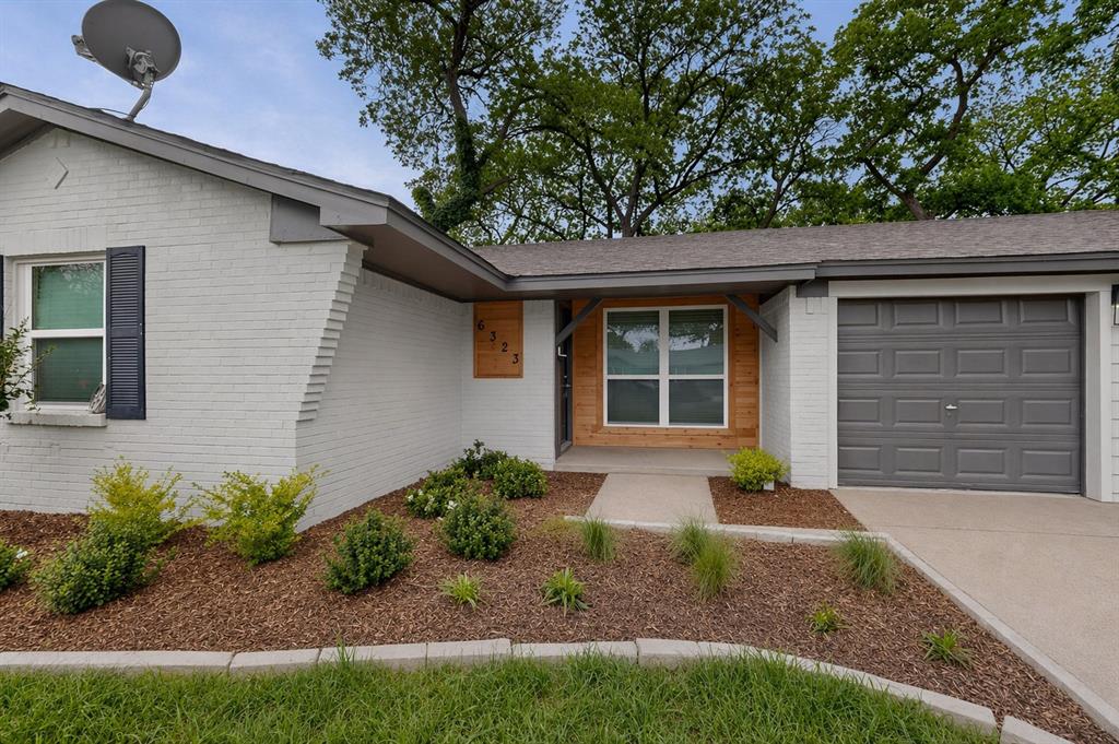 Singing Hills - Residential