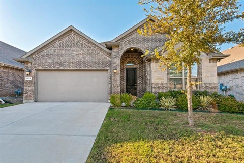 Photo of 1024 Pitch Pine Street, Hickory Creek, TX 75065 (MLS # 21420038)