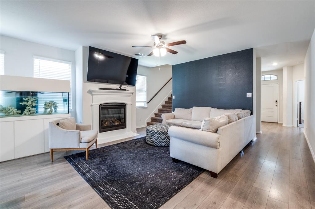 1616 Bennington Lane