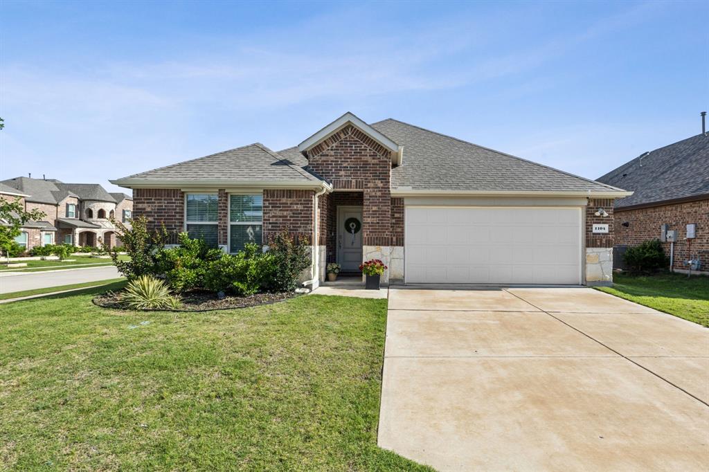1104 Egret Way