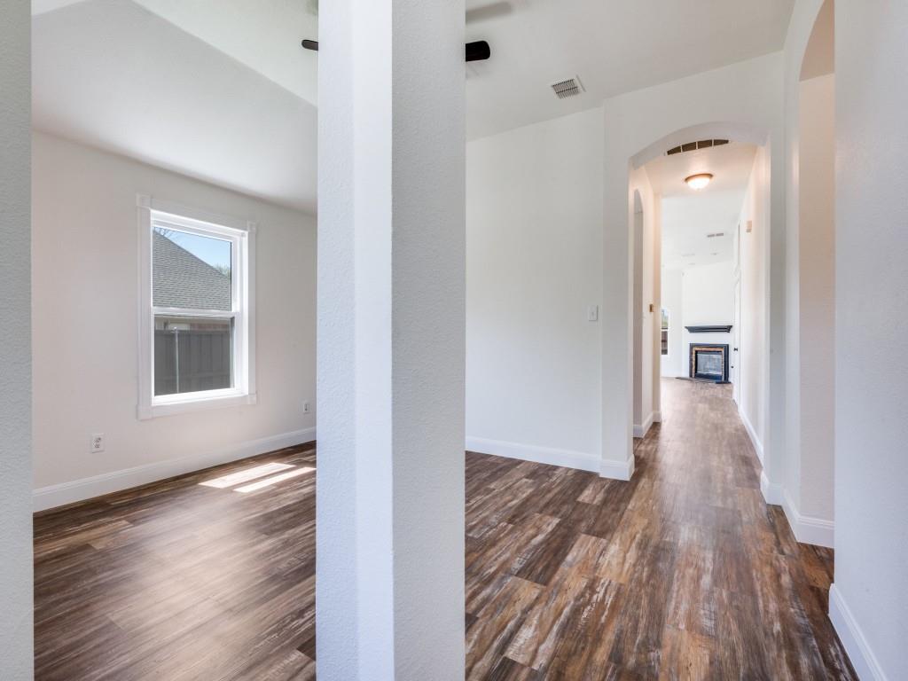 1810 Crosshaven Drive