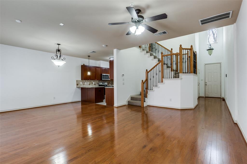 341 Metropolitan Drive