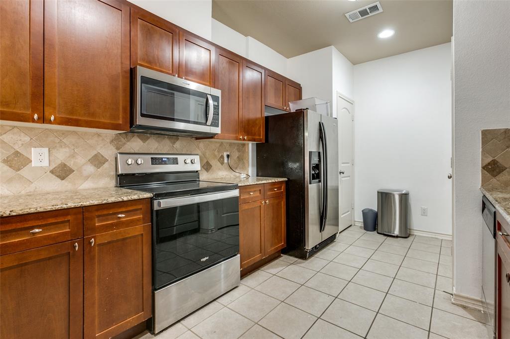 341 Metropolitan Drive