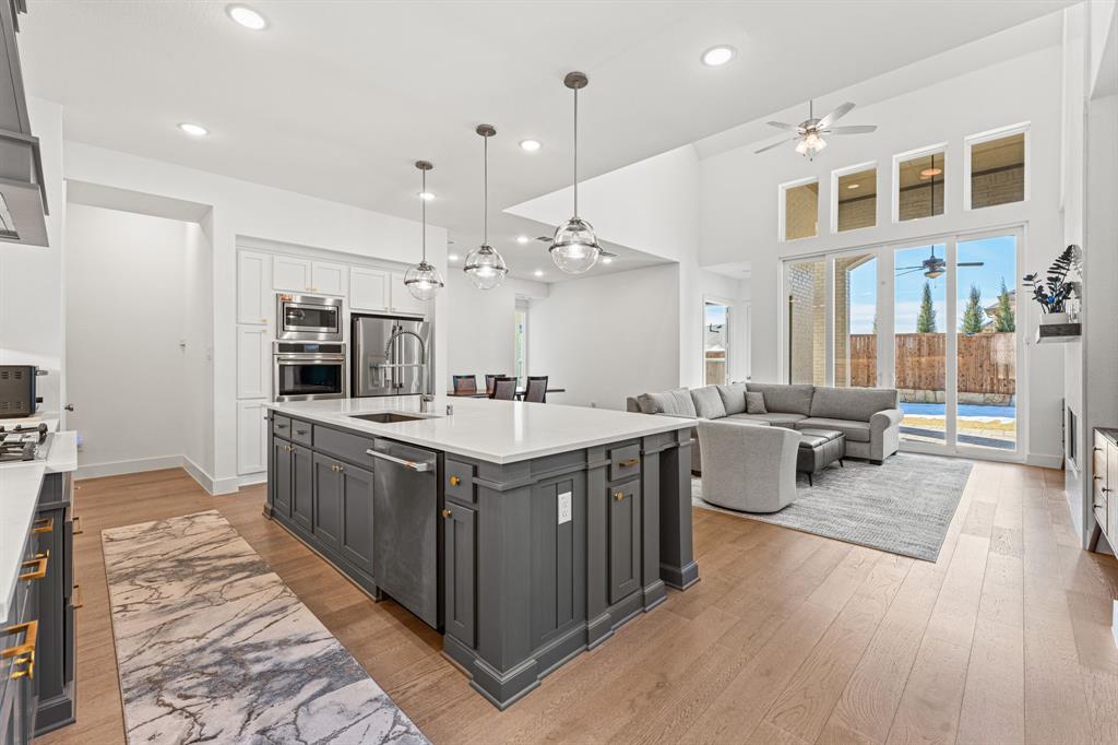 4121 Sandbrock Parkway