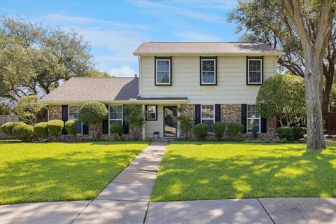 593 Julia Court Lewisville TX 75067