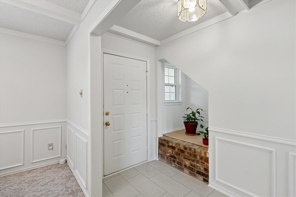 593 Julia Court