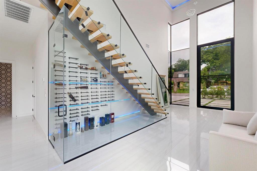 3828 Eaton Drive
