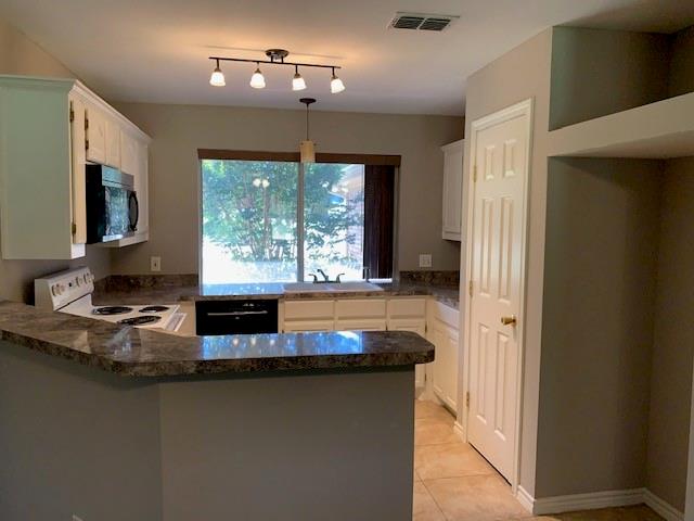 Olivers 02 - Residential Lease