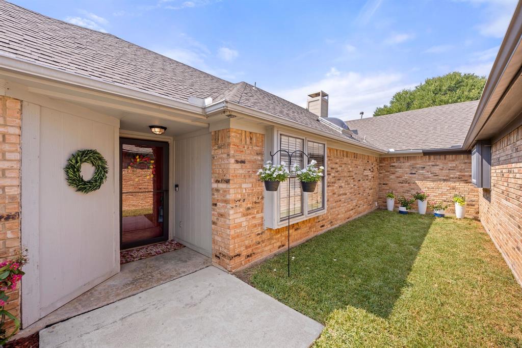2817 Silverspring Road