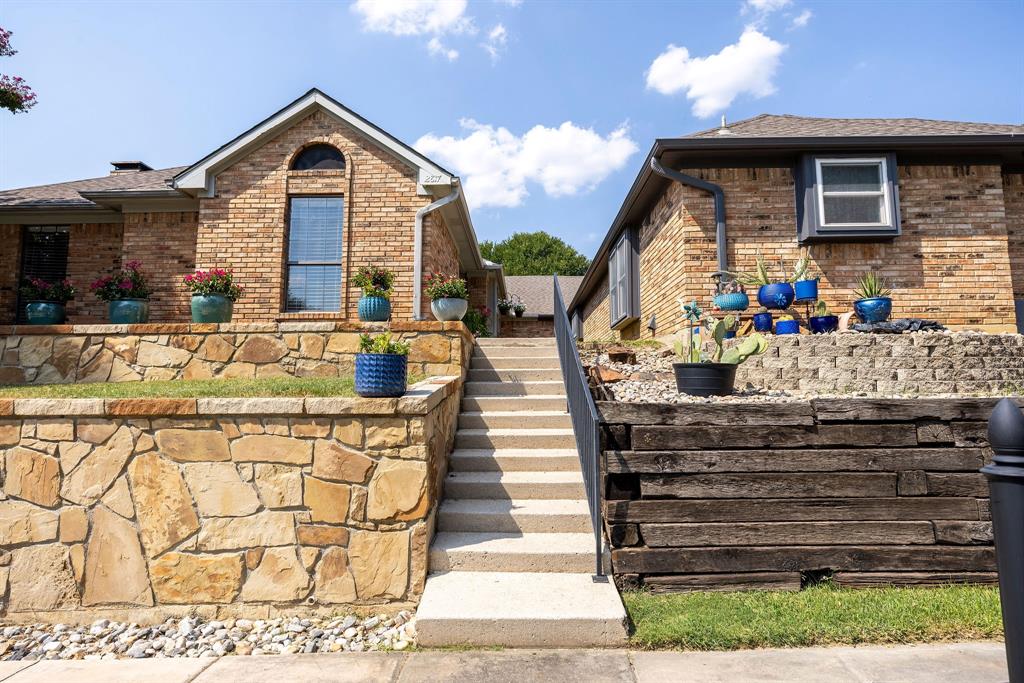 2817 Silverspring Road
