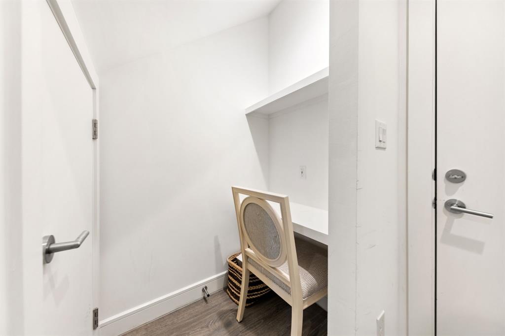 3880 Munger Avenue 2