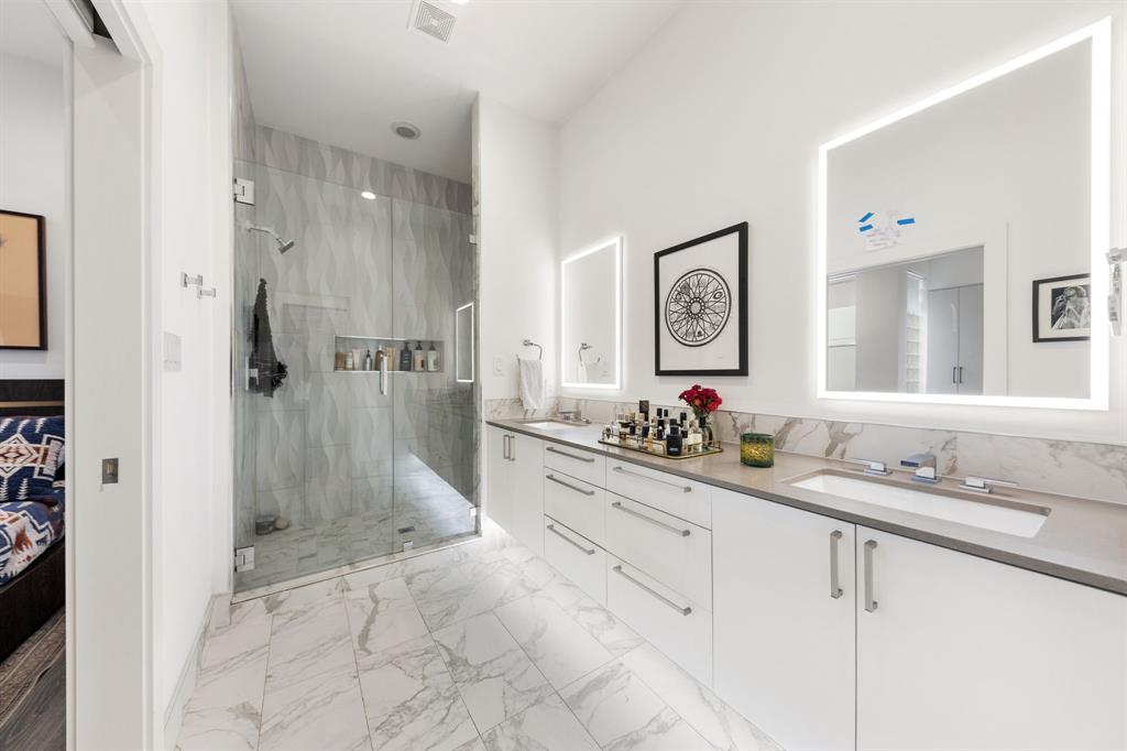 3880 Munger Condo Association - Residential