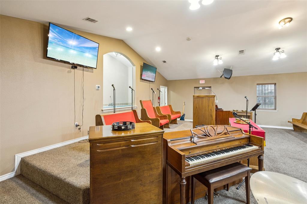 Homestead - Commercial Sale