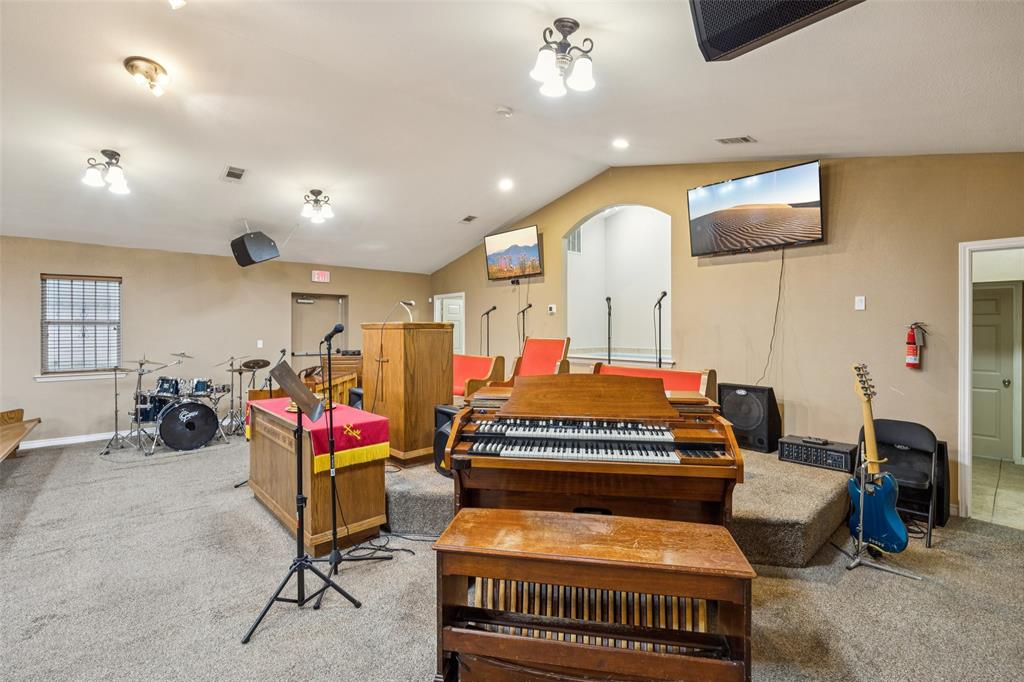 Homestead - Commercial Sale