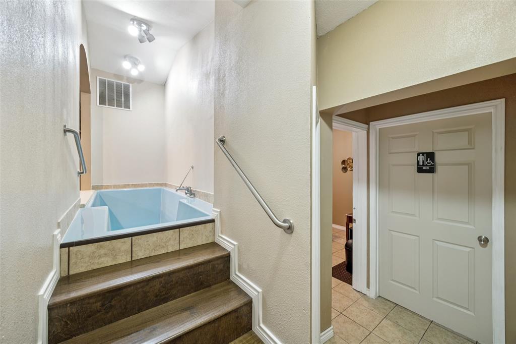 Homestead - Commercial Sale