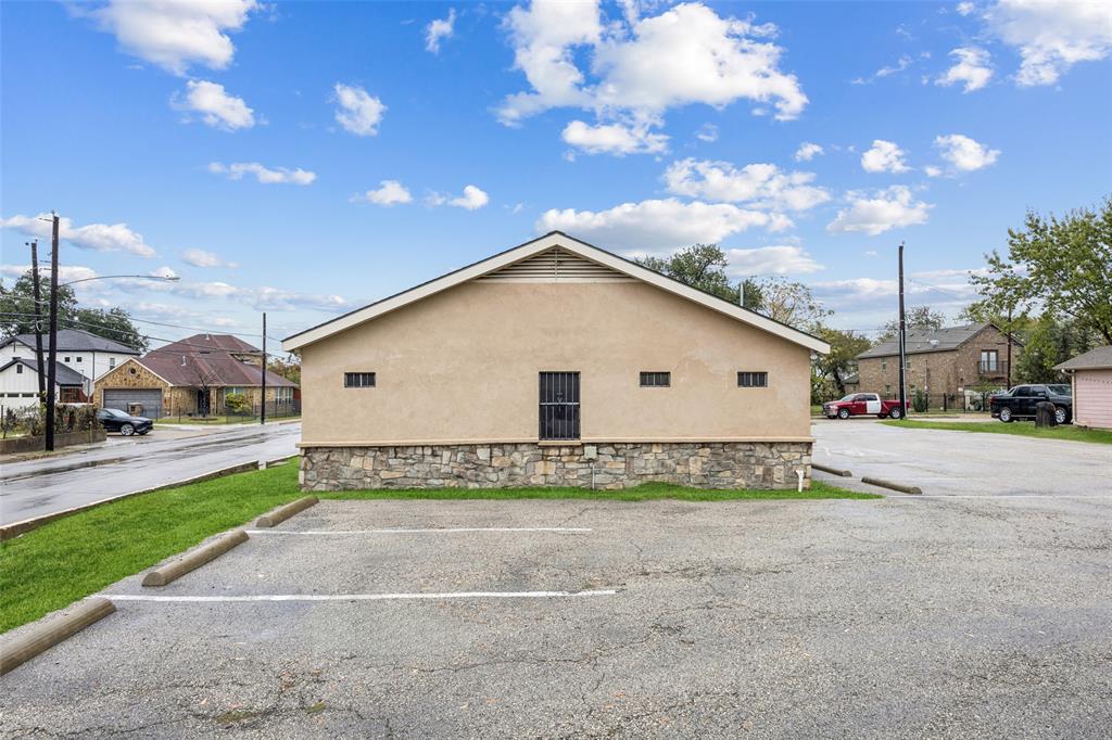 Homestead - Commercial Sale