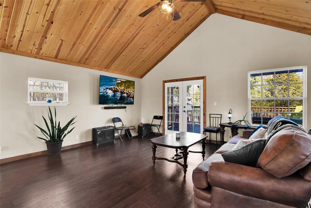 Esquire Estates - Residential