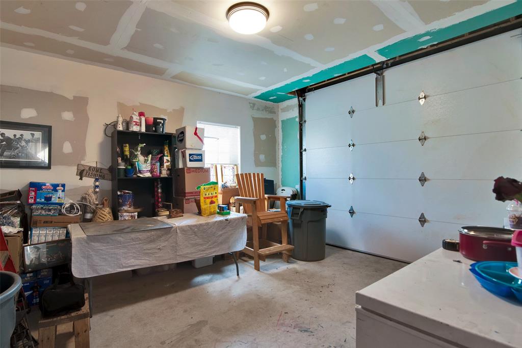 Esquire Estates - Residential