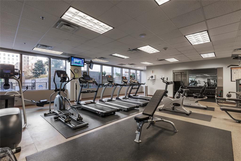 Metropolitan 1200 Main St Condo - Residential