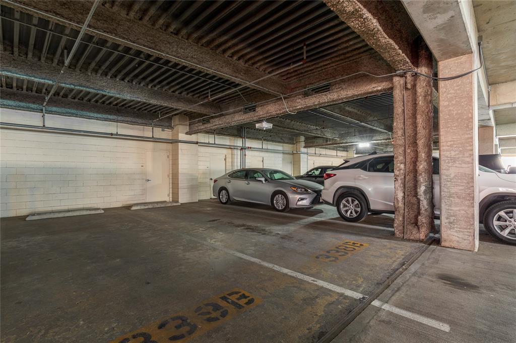 Metropolitan 1200 Main St Condo - Residential