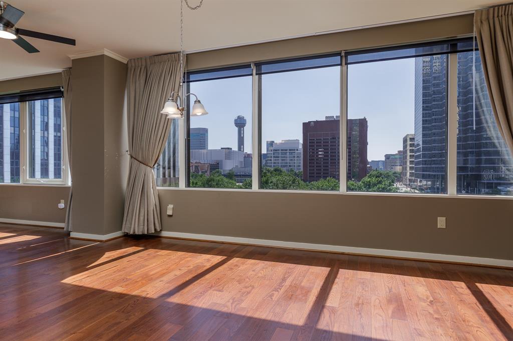 Metropolitan 1200 Main St Condo - Residential