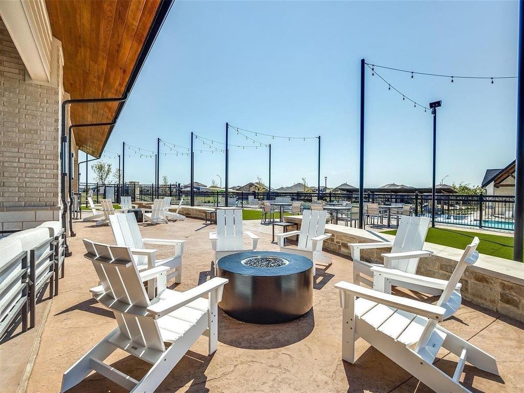 TRAILS OF ELIZABETH CREEK PHASE 5 - Residential Lease