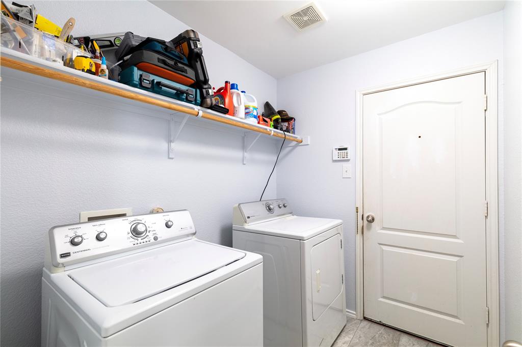 Amber Trails Fort Worth - Residential